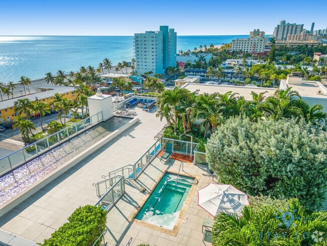 Building Photo - 777 N Ocean Dr
