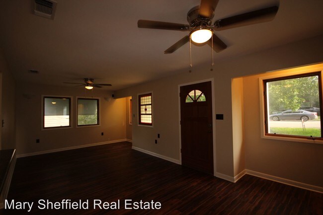 Foto del edificio - 2717 E 22nd St