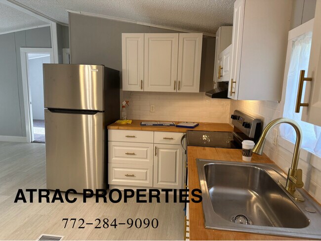 Foto del edificio - 608 NE Diana Terrace