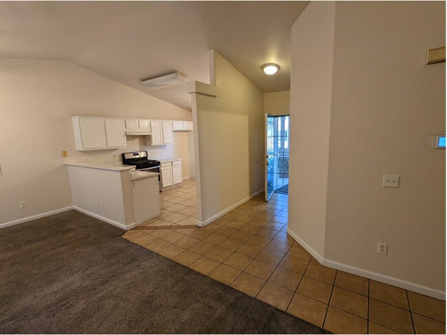 Building Photo - 4211 E Howard Ct