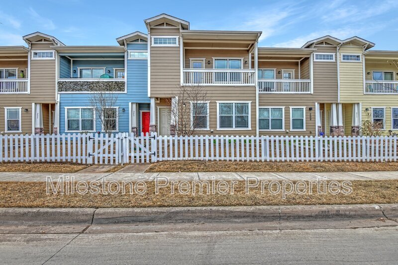 Photo - 207 Starr Street