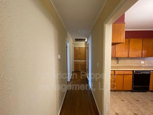 Foto del edificio - 2622 S 74th E Ave