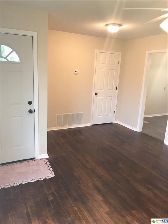 1610 Travis Ave, Victoria, TX 77901 House Rental in Victoria, TX