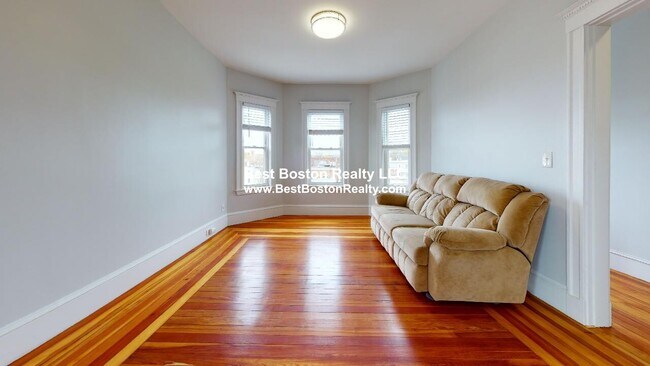 Building Photo - 27 A Craigie St