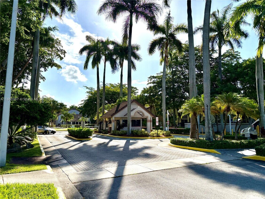 Foto principal - 14020 SW 91st Terrace