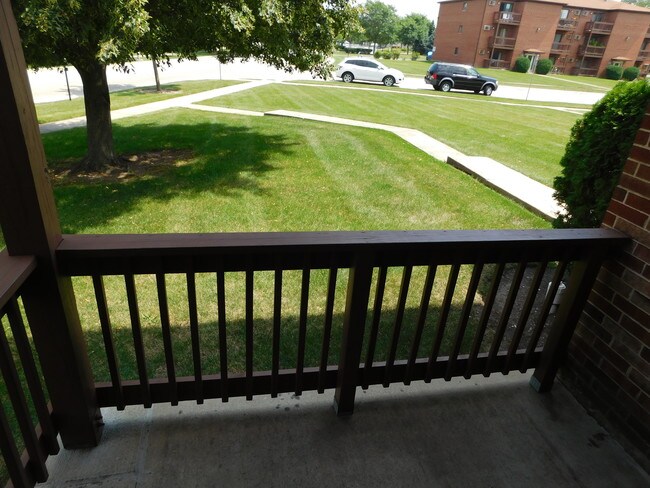 1st floor porch - 1036 Spruce St