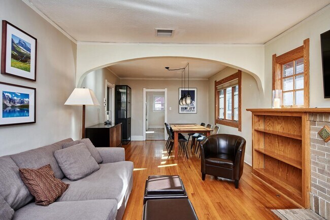 Foto del edificio - Long Realty & Property Management - Lovely Park Hill Home
