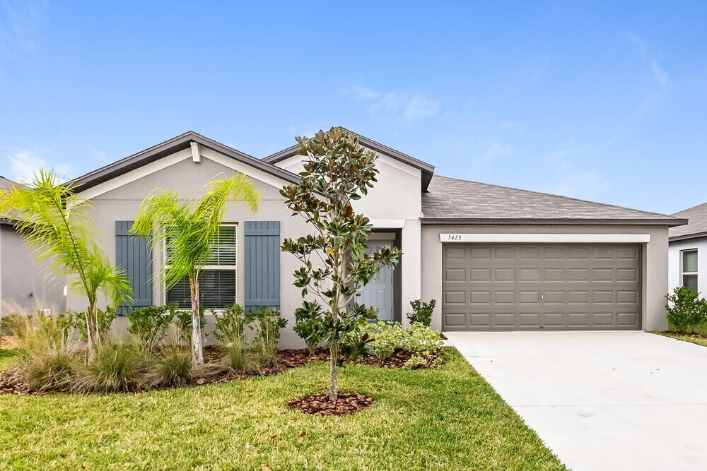 Foto principal - 5423 Rainwood Meadows Dr