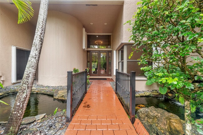 Foto del edificio - 10111 Vestal Ct