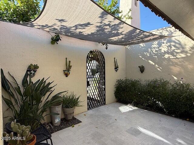 Building Photo - 1246 E Palacio Ln