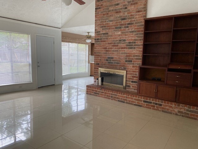 Foto del edificio - 11610 Pine Knoll