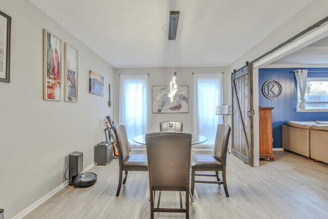 Foto del edificio - 4816 55th St