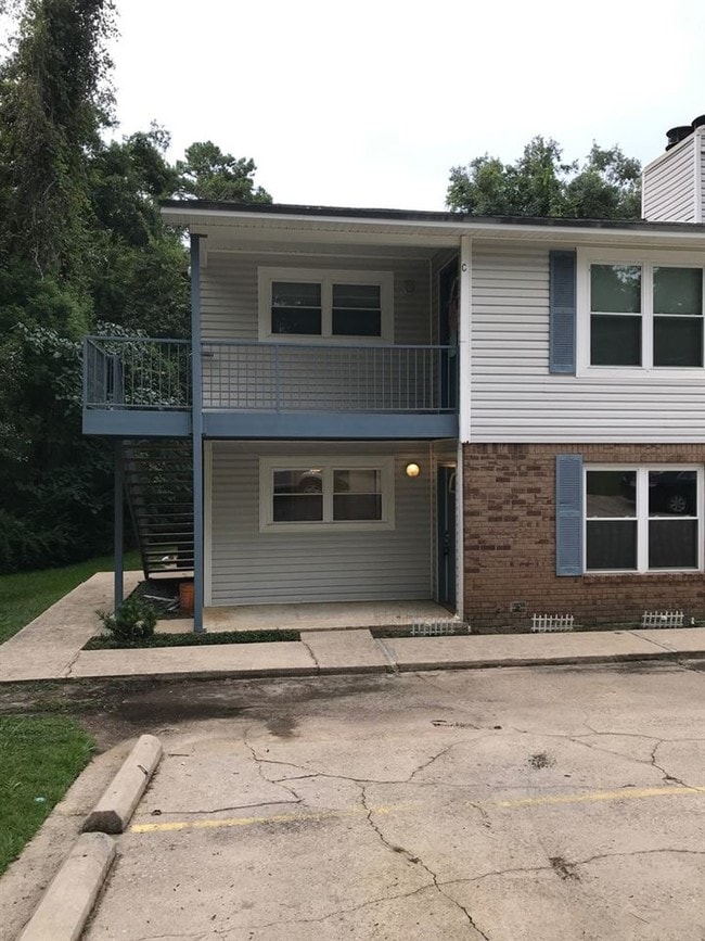 Building Photo - 1504 Pullen Rd