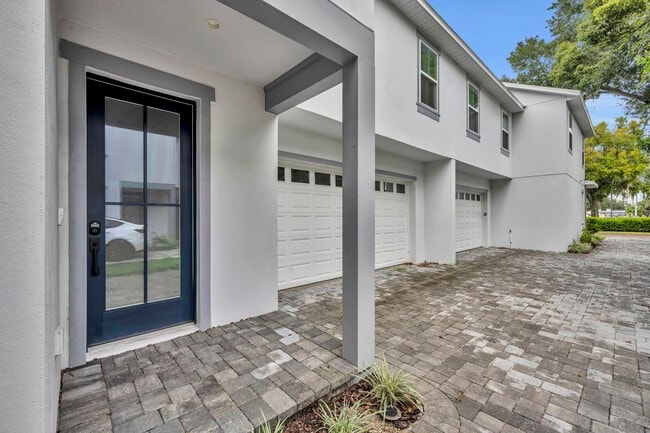 Foto del edificio - Downtown Townhome