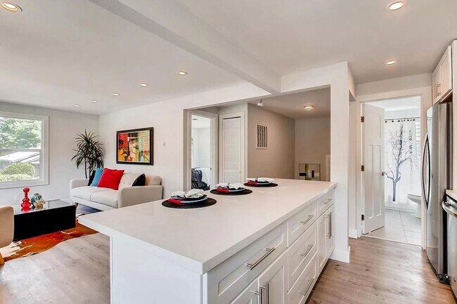Foto del edificio - MLK Duplex