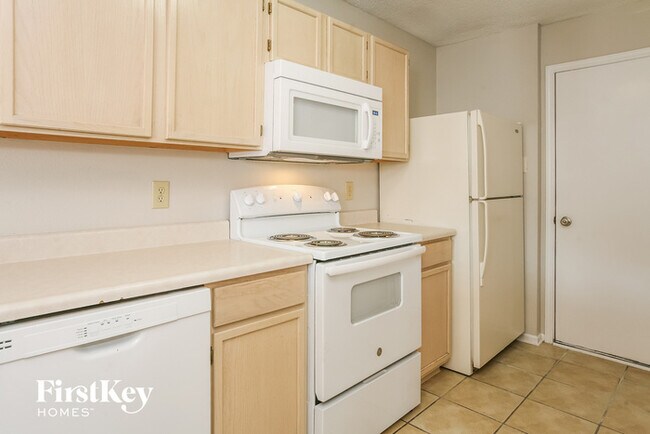 Foto del edificio - 2435 Redland Ln