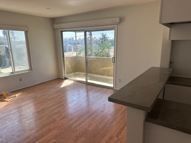 Foto del edificio - 2728 3rd St