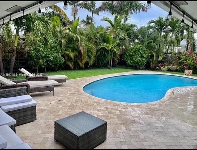 Foto principal - 1851 NE 59th Ct
