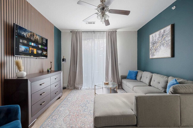 Building Photo - 13005 Meandering Way