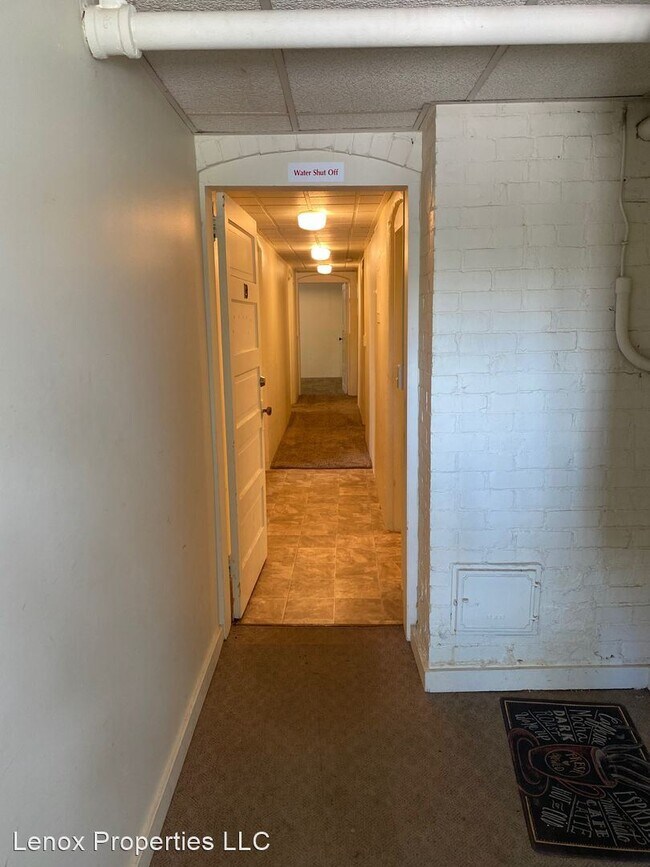 Building Photo - 3601 Grand Ave