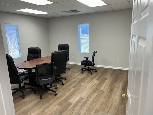 Photo - 3696 Waterlick Rd House