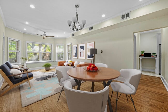 Living and Dining Room - 6040 N Kenmore Ave