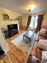 Building Photo - 504 N 2nd Ave E