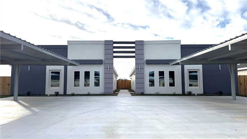 Primary Photo - 17 S 43rd St