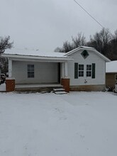 Building Photo - 1402 Worth St SW