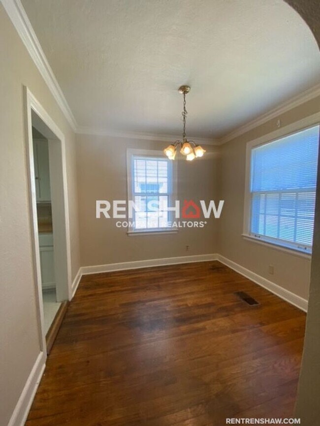Classic 2/1 In Berclair Now Available For House Rental in Memphis, TN