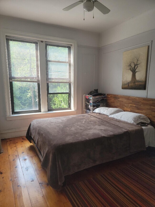 bedroom 1 - 214 Bradhurst Ave