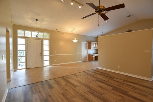 Building Photo - 1099 McKinnon Ave