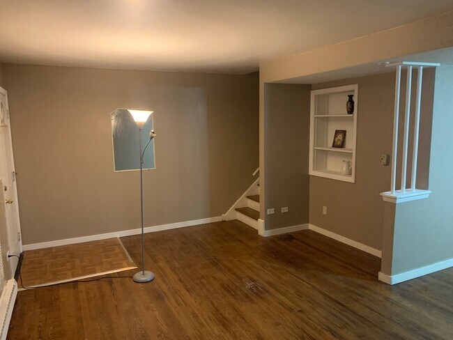 Foto del edificio - 2138 Hebron Ave