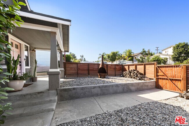Building Photo - 5206 Almaden Dr