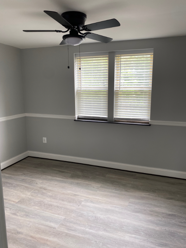 Foto del edificio - 2848 Edgecombe Cir S