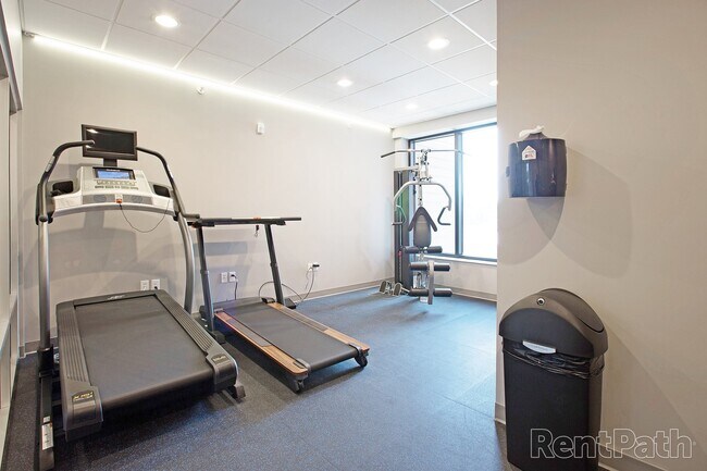 Foto del edificio - 1243 E Cherry St