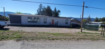 Building Photo - 26509 Old Hwy 93