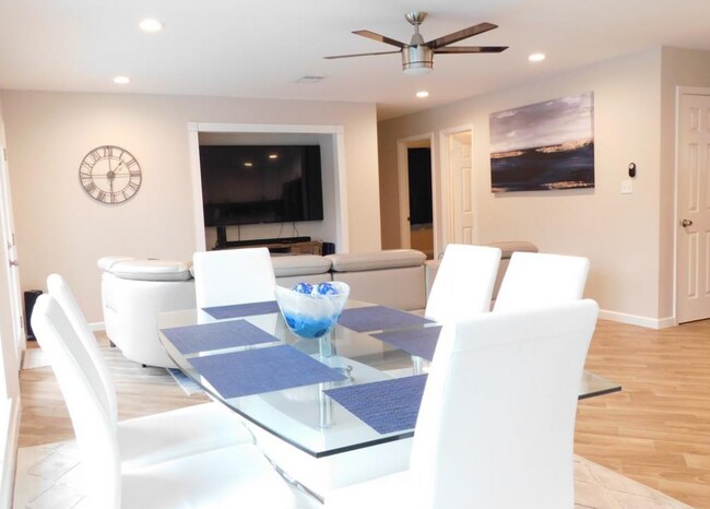 Foto del edificio - 15823 Brookford Dr