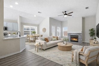 Building Photo - 10900 Trestles Rd