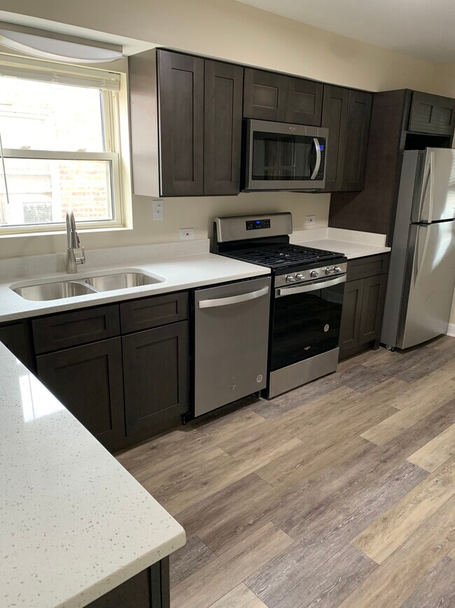 Kitchen-2 - 8732 S Blackstone Ave
