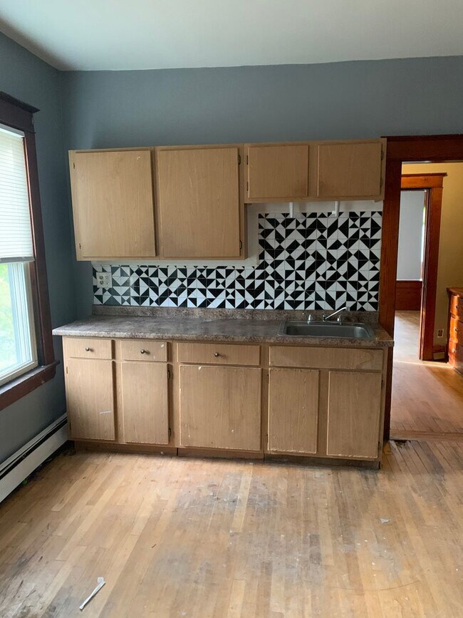 Building Photo - 255-57 VROOMAN AV. AMSTERDAM, NY 12010