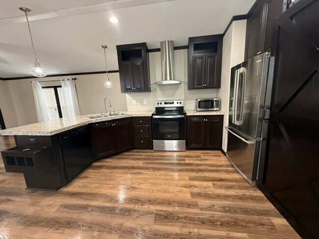 Foto del edificio - ? Beautifully Updated 3 Bedroom, 2 Bath Home in Bell City! ?