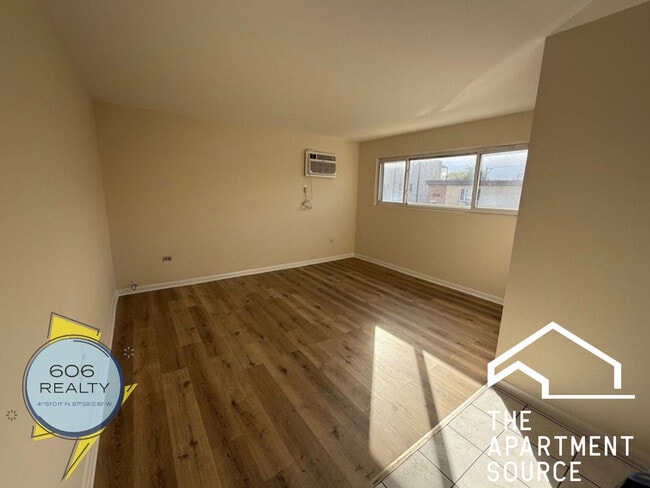 Building Photo - 5758 W 35th St