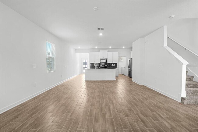 Building Photo - 3075 Addison Blvd