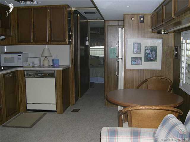 Foto del edificio - 2046 Nettles Blvd