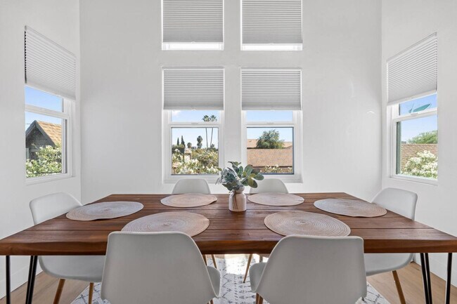 Foto del edificio - 4637 N 8th Pl