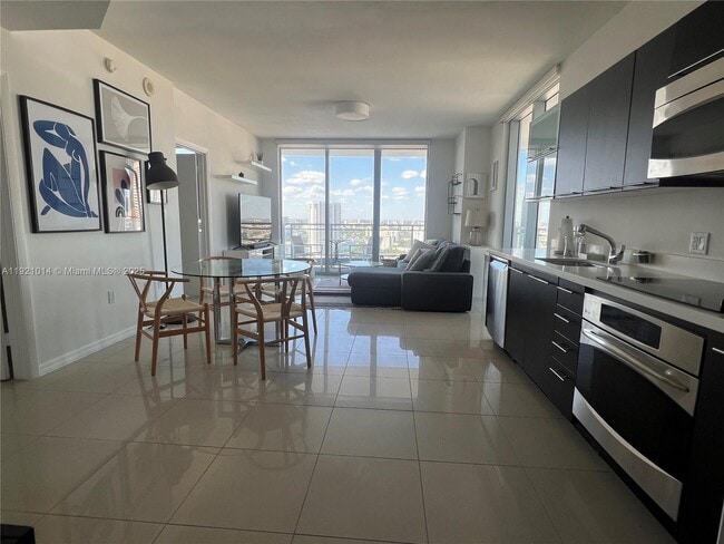 Foto del edificio - 90 SW 3rd St