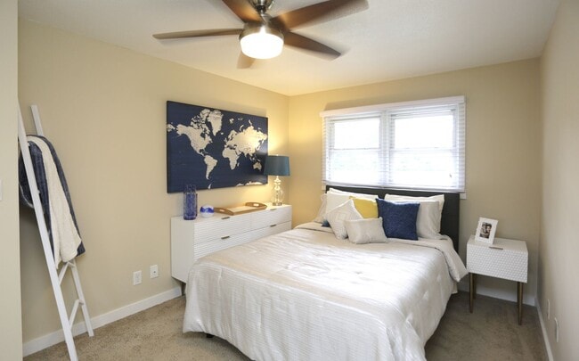 Foto del edificio - 106 Western Villa Dr