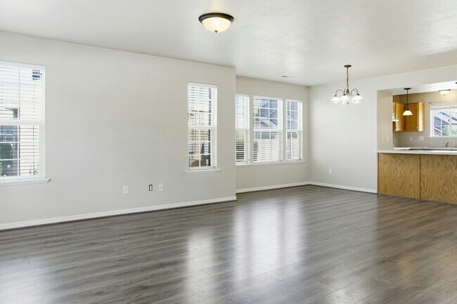 Foto del edificio - 1813 W 950 S