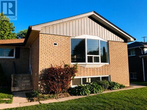 Building Photo - 15B Aurora Heights Dr